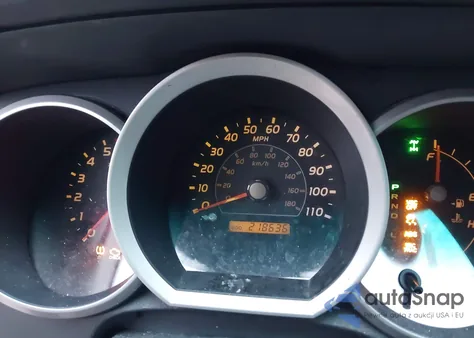 2007 Toyota 4Runner Sr5 V6 z USA, uszkodzony, nr VIN JTEBU14R970108392